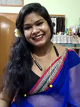 yoursweety09 online show from July 14, 2026, 2:12 pm