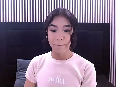 Eban Dustan online show from September 26, 2025, 1:56 am