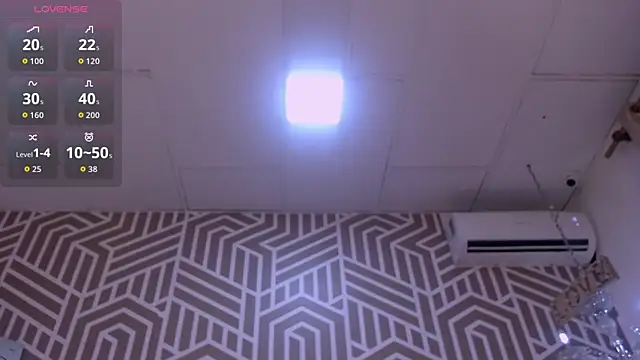 SashaDurante online show from March 18, 2026, 11:46 am