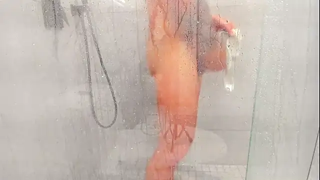 Snapshot of xxMortekxx chatting on December 6, 2024, 10:13 pm xxMortekxx online show from December 6, 2024, 10:13 pm