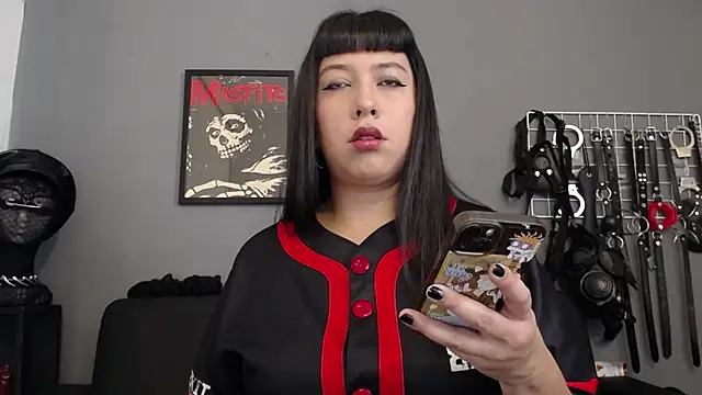 Snapshot of Carla_Phoenix chatting on June 21, 2026, 3:40 pm Carla Phoenix online show from June 21, 2026, 3:40 pm