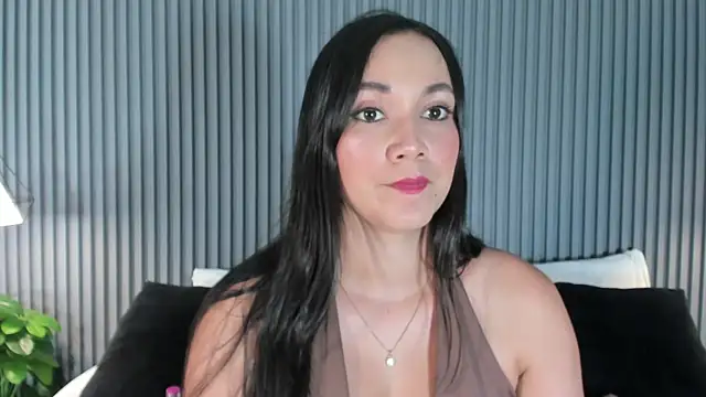 JessicaMilan online show from December 17, 2025, 10:48 pm