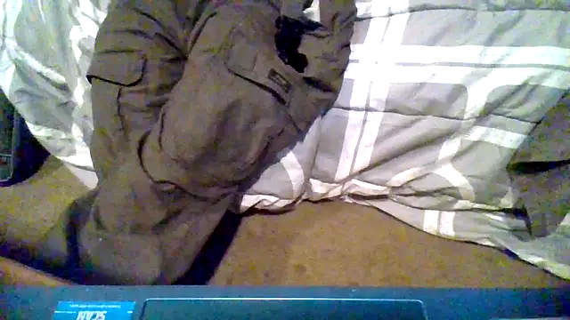 Snapshot of KBD85 chatting on May 22, 2026, 1:36 am KBD85 online show from May 22, 2026, 1:36 am