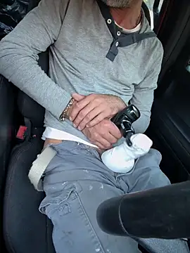 KBD85 online show from September 26, 2025, 12:01 pm