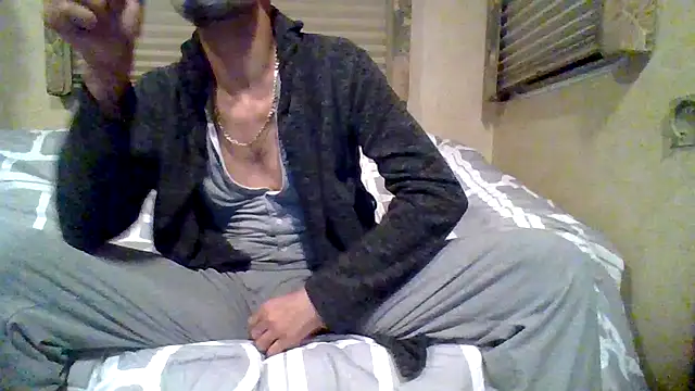 Snapshot of KBD85 chatting on May 21, 2026, 4:10 am KBD85 online show from May 21, 2026, 4:10 am