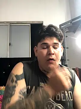 ELtiorick18 online show from September 18, 2025, 3:31 am