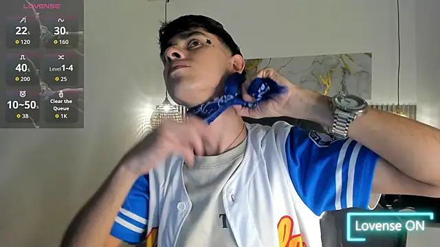 Dyla n18 online show from May 4, 2026, 8:22 pm