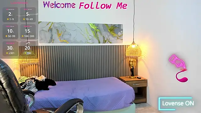 Dyla n18 online show from June 29, 2026, 9:36 pm