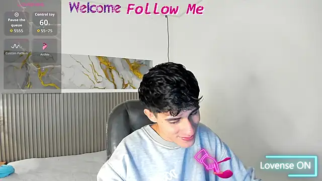 Snapshot of Dyla_n18 chatting on June 7, 2026, 9:20 pm Dyla n18 online show from June 7, 2026, 9:20 pm