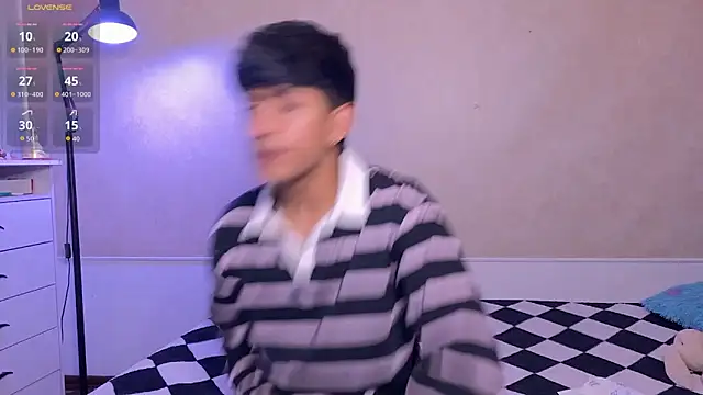 Snapshot of teobowny_ chatting on February 21, 2026, 8:55 pm teobowny online show from February 21, 2026, 8:55 pm