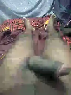 mallucallboy2104 online show from March 6, 2025, 7:32 pm