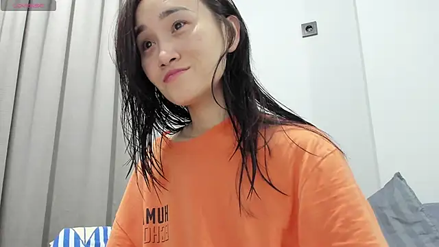 Snapshot of aenie chatting on February 7, 2025, 1:22 pm aenie online show from February 7, 2025, 1:22 pm