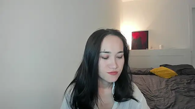 Snapshot of aenie chatting on October 25, 2025, 12:17 pm aenie online show from October 25, 2025, 12:17 pm