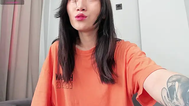 Snapshot of aenie chatting on February 8, 2025, 5:08 am aenie online show from February 8, 2025, 5:08 am