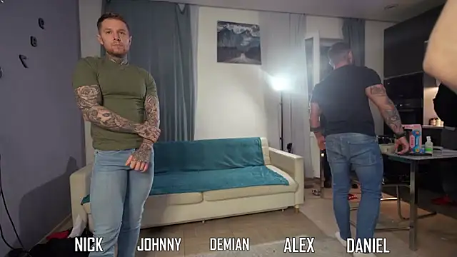 Alex xxx online show from October 19, 2025, 3:26 pm