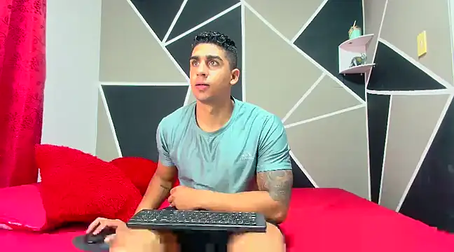 astrom greyy online show from March 5, 2025, 5:08 pm