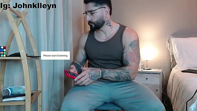 jonhklleyn online show from June 9, 2026, 8:54 pm