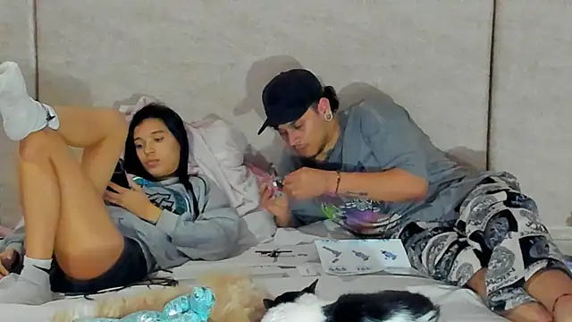 alanaget1 online show from December 14, 2024, 9:18 am