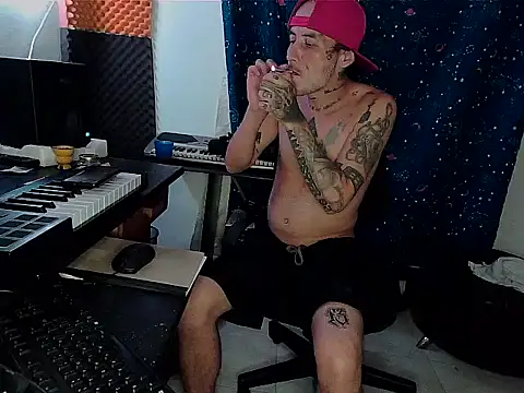 patrik tattoo  online show from March 18, 2025, 4:40 am