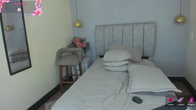 tutu milf online show from July 12, 2026, 12:28 pm