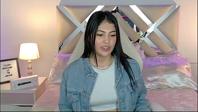 Mara Saenzz online show from January 10, 2025, 7:35 am