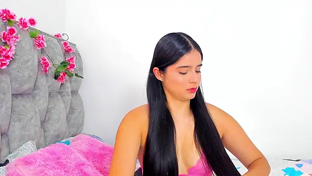 Snapshot of adhara__evanss chatting on February 12, 2025, 8:29 pm adhara evanss online show from February 12, 2025, 8:29 pm