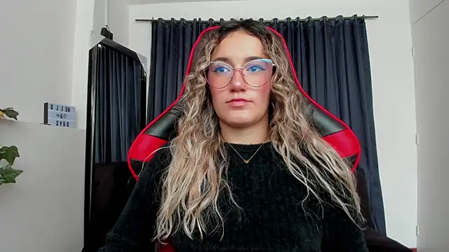 Keyth clement online show from March 18, 2026, 6:53 pm