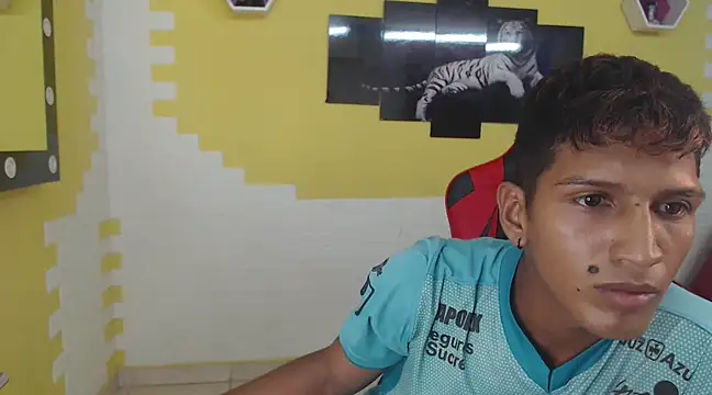 mau elixxx online show from January 10, 2025, 5:15 am