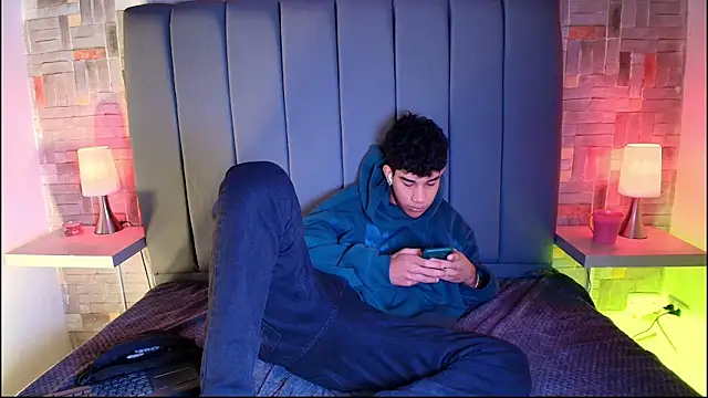 Snapshot of hares_mds chatting on March 7, 2026, 2:11 pm hares mds online show from March 7, 2026, 2:11 pm