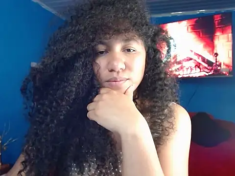 bellacrespalatina online show from October 31, 2025, 1:30 pm