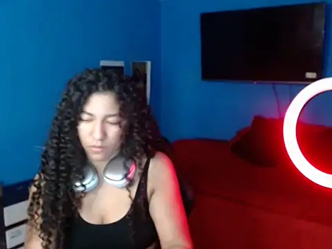 bellacrespalatina online show from November 10, 2025, 10:48 pm