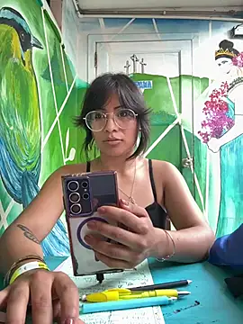 Jade Zephyra online show from May 8, 2026, 8:45 pm