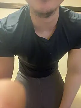 YU-KI00 online show from March 23, 2026, 12:27 pm