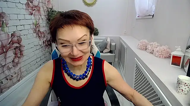 Snapshot of Cutie_Asya chatting on March 2, 2026, 8:21 am Cutie Asya online show from March 2, 2026, 8:21 am