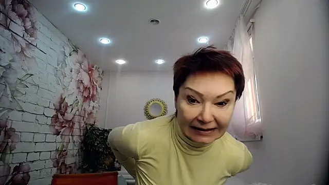 Snapshot of Cutie_Asya chatting on March 19, 2026, 4:23 am Cutie Asya online show from March 19, 2026, 4:23 am