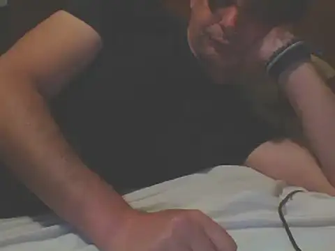 frank32love online show from January 27, 2025, 5:47 am