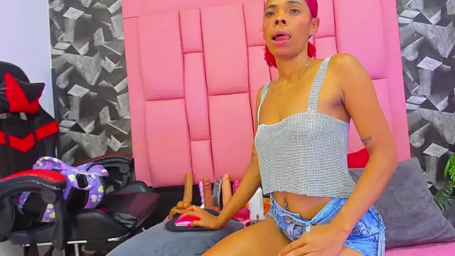 Brithanyslim online show from August 1, 2026, 6:39 pm
