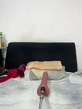 Snapshot of chiquimaturesexy chatting on June 13, 2026, 9:13 pm chiquimaturesexy online show from June 13, 2026, 9:13 pm