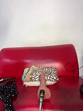 chiquimaturesexy online show from July 29, 2026, 9:25 pm