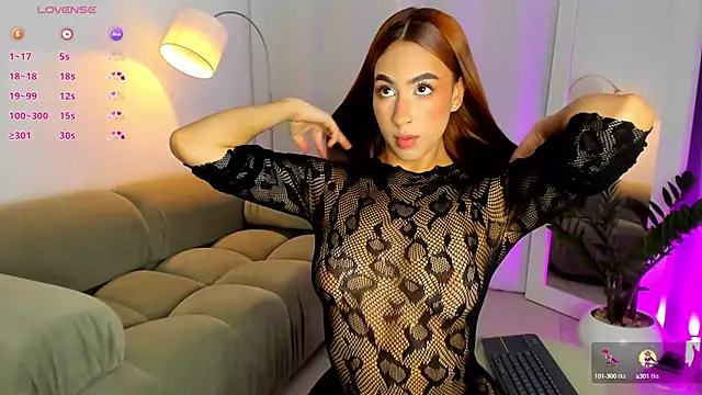 paauly online show from March 5, 2025, 10:44 am