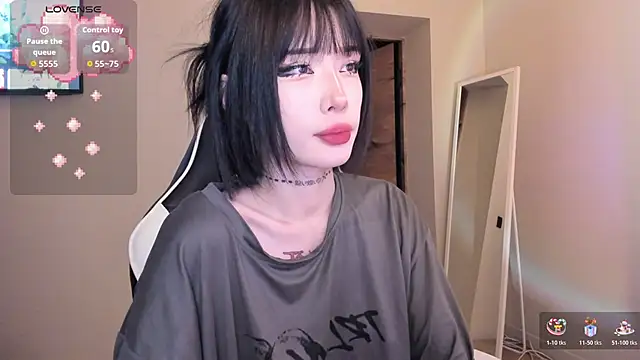 Velvetsky 1 online show from March 24, 2026, 6:19 pm