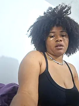 DANIELA MICHEL online show from March 21, 2025, 7:35 pm