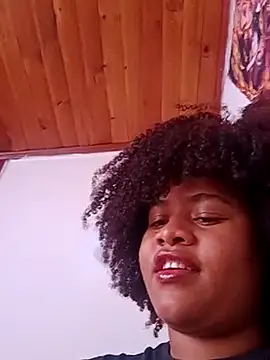 DANIELA MICHEL online show from February 21, 2025, 6:37 pm