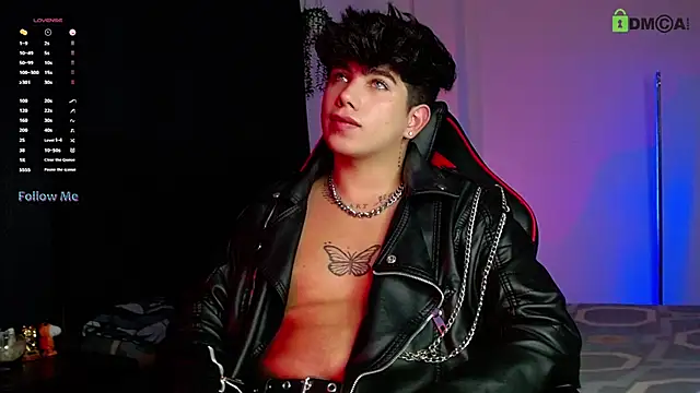 LyleBennett  online show from November 10, 2025, 11:48 am