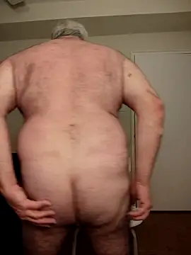 Shoreguy69 online show from December 4, 2025, 6:01 am