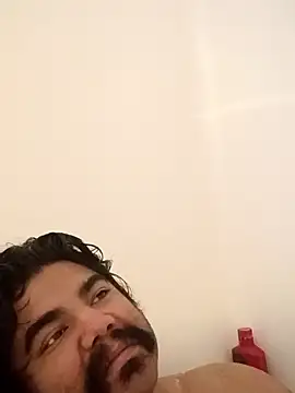 Brickstash online show from December 21, 2025, 4:52 pm