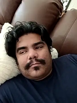 Brickstash online show from September 10, 2025, 6:51 pm