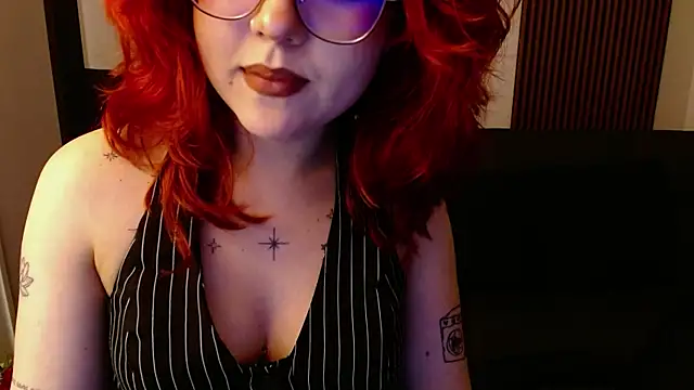 crimson tati  online show from March 15, 2025, 4:02 am