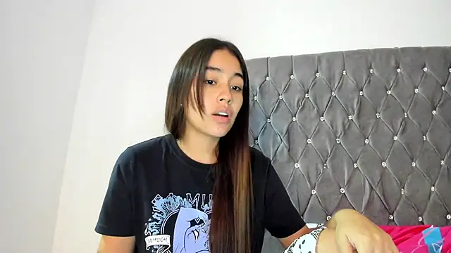 AriaMontgomery online show from January 25, 2025, 11:34 am