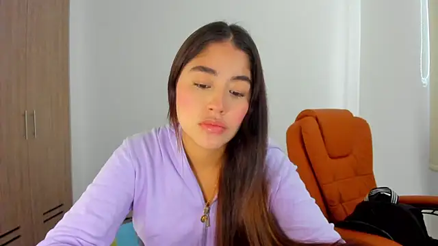 AriaMontgomery online show from February 28, 2025, 6:09 pm